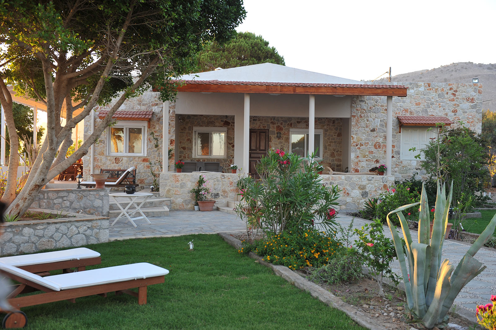 lindos pefkoi villas for rent, pefkos rentals, lindian villas rhodes, rhodes vilals for rent